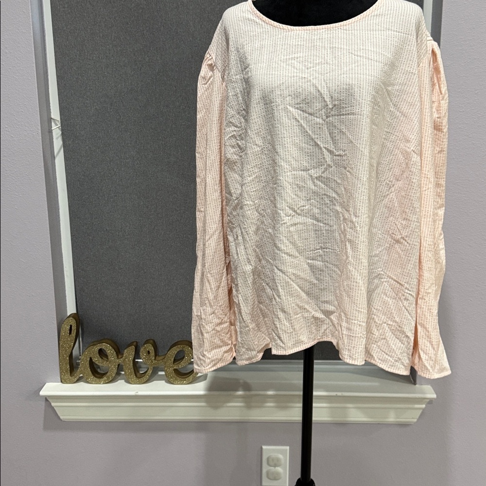 Liz Claiborne Light Peach Blouse